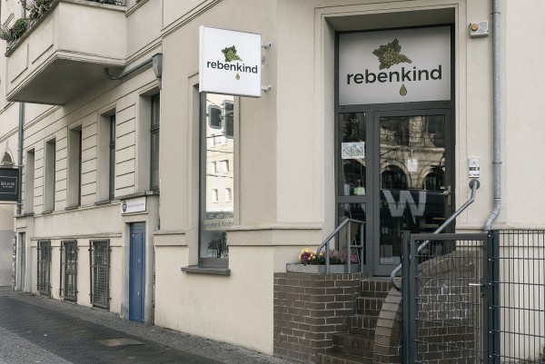 Weinladen-und-Vinothek-rebenkind-Berlin-Mitte-3V4LPwjpcpcEJu